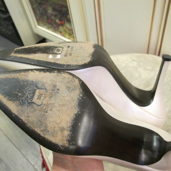 Stuart Weiztman women's satin pearl pump pointy shoes Sz 9 - Picture 11 of 16